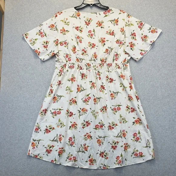 New Glory Plus Size Floral Tunic Top 2X White Button Front Boho - Picture 11 of 13